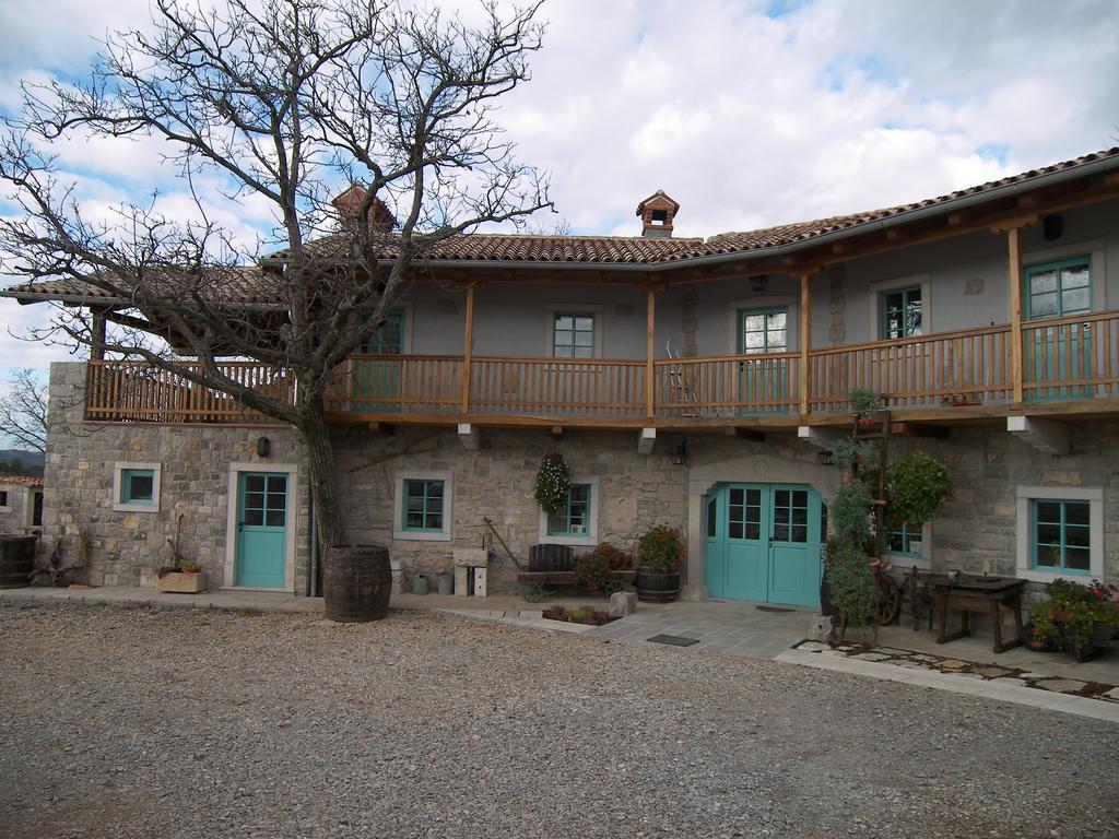 Apartments Valentinus 1800 Сезана Экстерьер фото