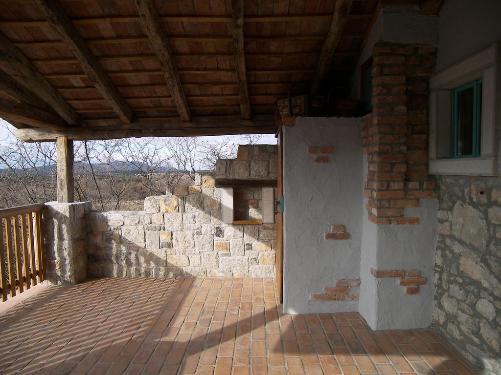 Apartments Valentinus 1800 Сезана Экстерьер фото