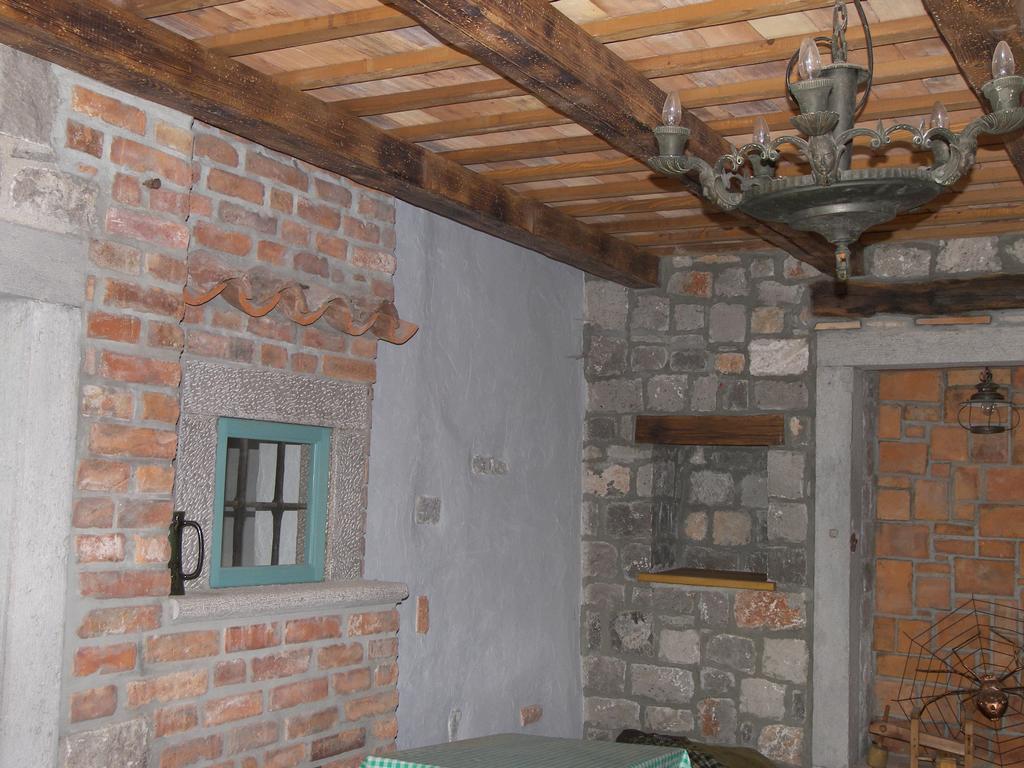 Apartments Valentinus 1800 Сезана Экстерьер фото